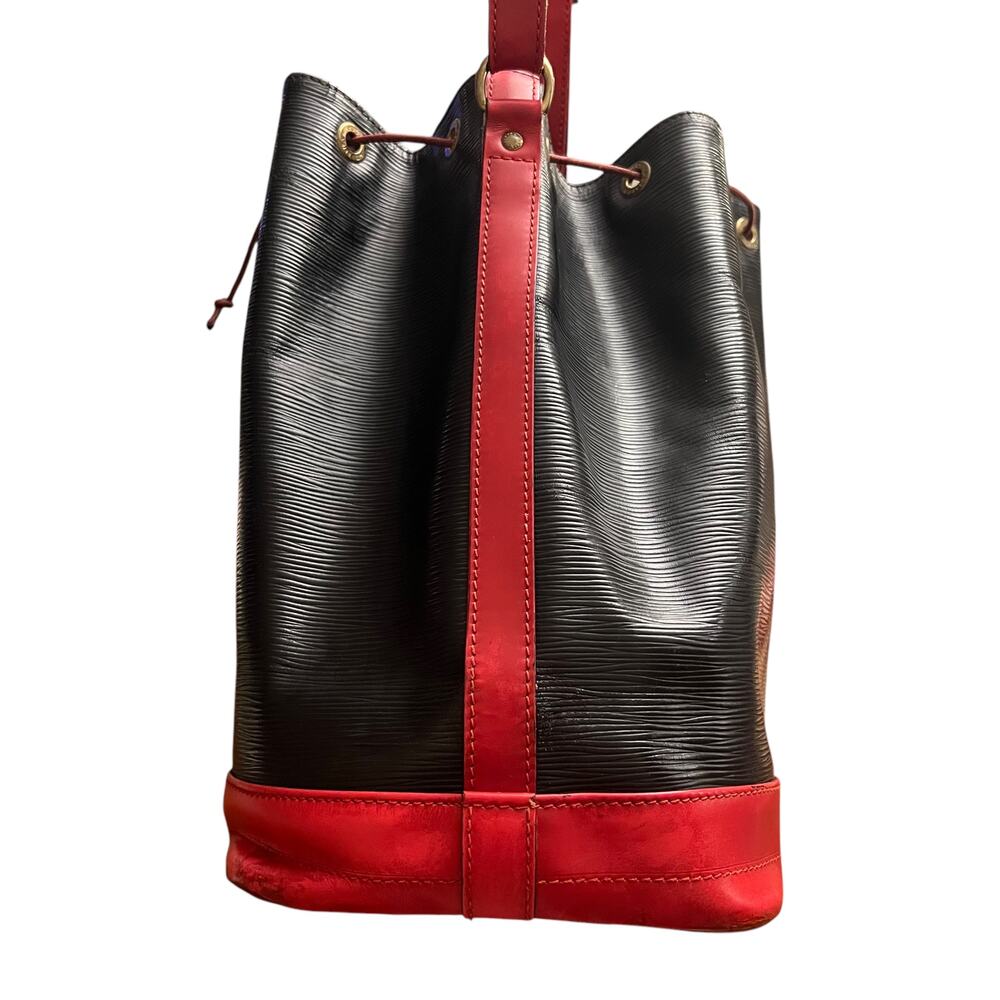 Louis Vuitton Vintage Noe Bucket Bag Black Red Epi Leather 1995 Large Shoulder - Picture 13 of 16